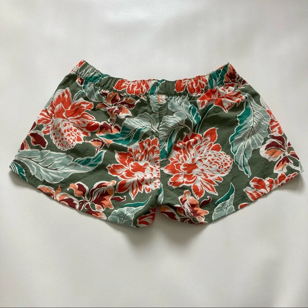 Patagonia Barely Baggies Shorts - Picture 2 of 8